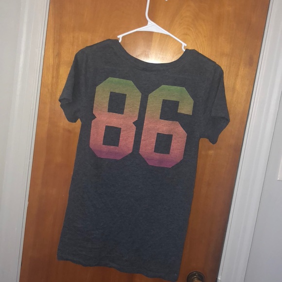 PINK shirt - Picture 2 of 2